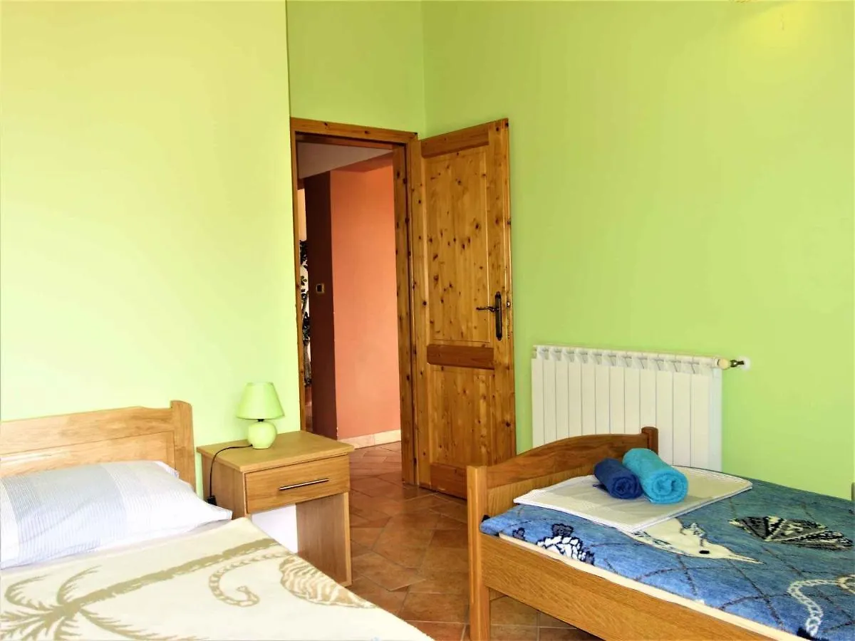 Apartment In Medulin/Istrien 33930  Medulin