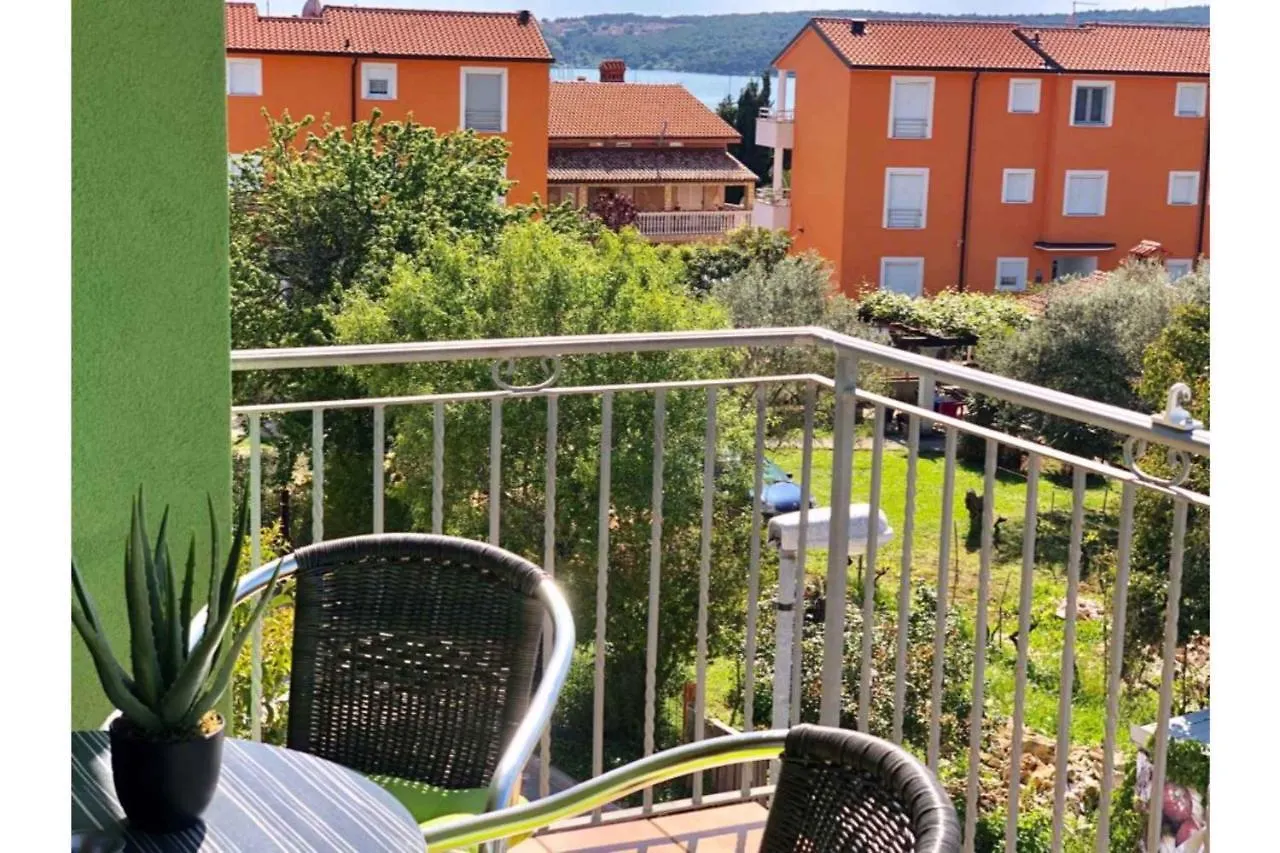 Apartment In Medulin/Istrien 33930