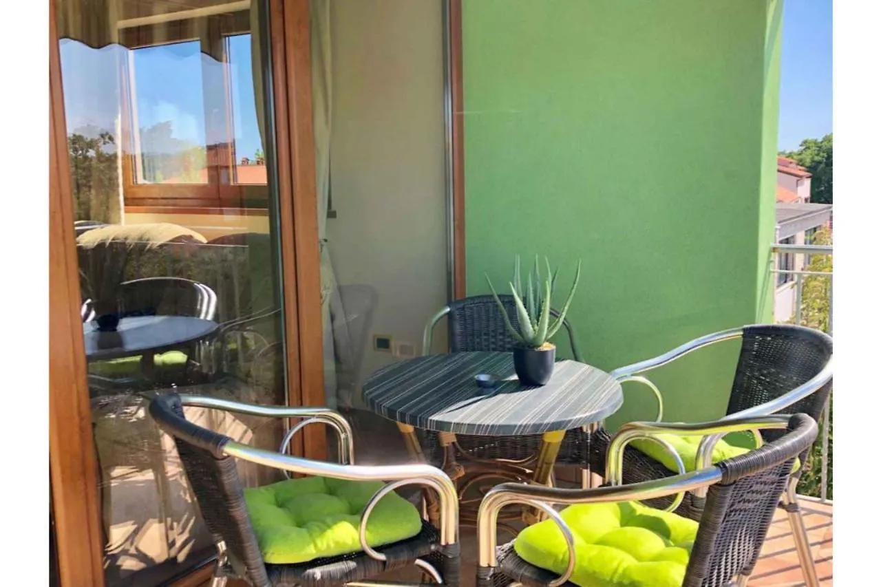 Apartment In Medulin/Istrien 33930